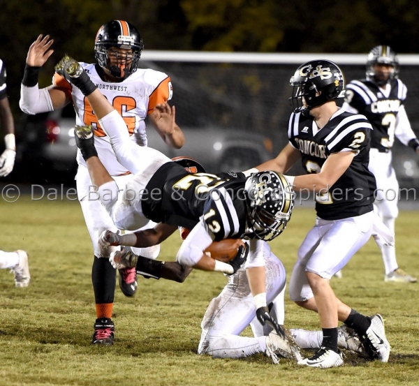 Spiders roll past Trojans